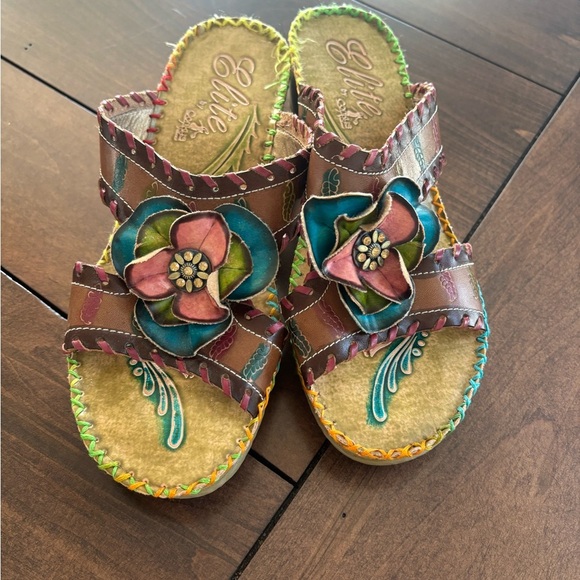 Corkys Elite Channel Hand Painted Leather Wedge Sandals Size 7 Artsy Boho Floral - Picture 2 of 8